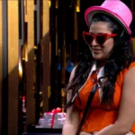 Mannara Chopra Gets Physical in Bigg Boss 17 Task Mannara Chopra Gets Physical in Bigg Boss 17 Task